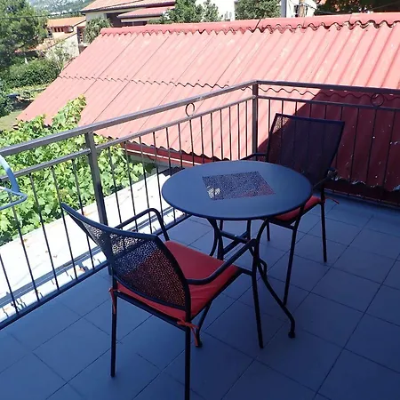 In Starigrad-paklenica 50110