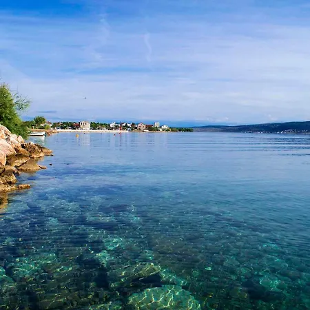 In Starigrad-paklenica 50110 Apartmán *